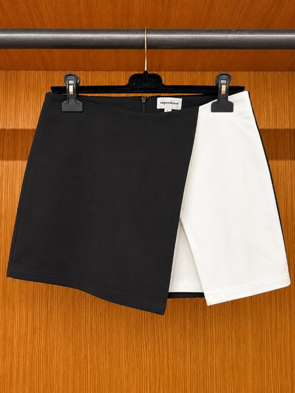 superdown Aaleyah Two Tone Wrap Skort
